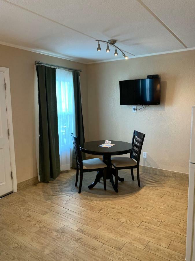 Inn On The Gulf Hudson Ngoại thất bức ảnh